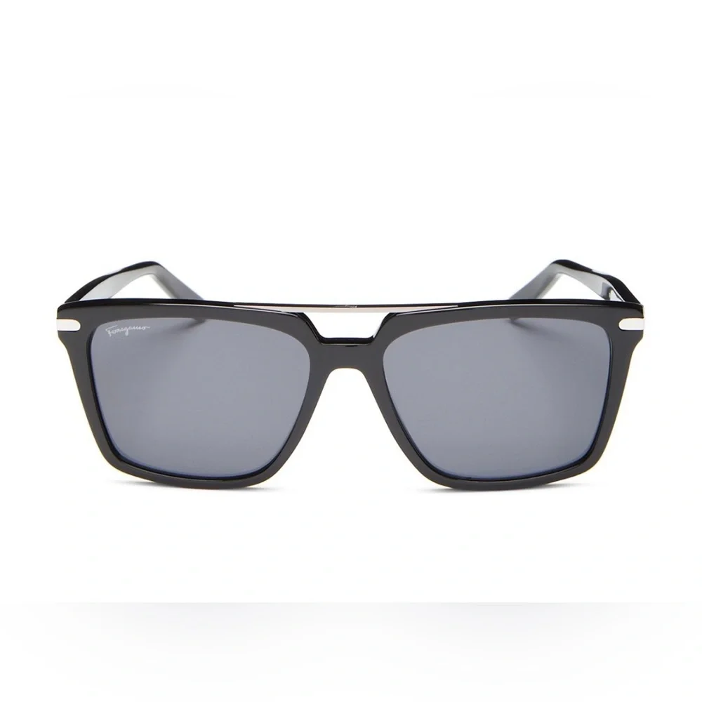 Ferragamo SF1037S Men’s Sunglasses New in Case